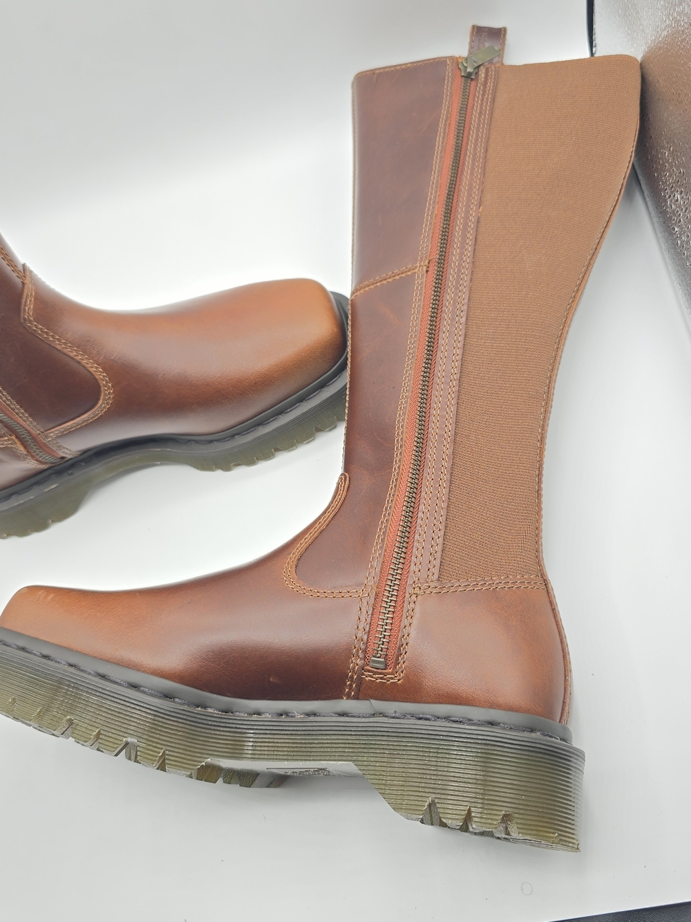NWOT Dr. Martens Women's 6 Tall Riding Brown Leather Boots Boho Western Cute - Picture 4 of 10